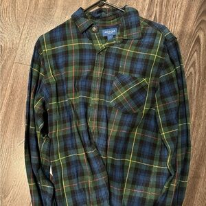 Arizona Jean Company Casual Button Down Shirt Green and Blue